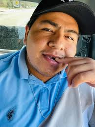 Hello friends I am Mexican and I am 26 years old and I would like to meet  more people I am not handsome but I have a heart without zero and not