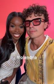 NO ONE is winning against them in a mug off 😩