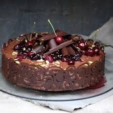 Gateau Au Chocolat Noir Avec Mousse Au Cerises Dark Chocolate Cherry Mousse Cake Cake Cupcake Cakes Desserts