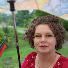 Melissa Koon's Instagram, Twitter & Facebook