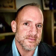 Henry Clapper's Instagram, Twitter & Facebook