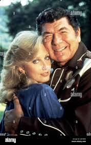 Harper Stone's Instagram, Twitter & Facebook