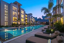 Swissotel Goa Is Located In The Town Of Calangute Which Is One Of The Most Popular Tourist Destinations In North Goa Hotel Beautiful Hotels Luxury Hotel