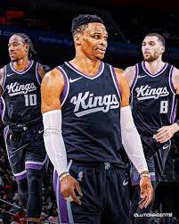 🚨 Russell Westbrook, nueve veces All-Star de la NBA, ha acordado un  acuerdo para firmar con los Sacramento Kings. ¿Qué opinas? Sigue  @reconocidosdeportes