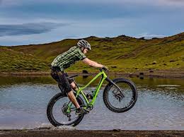 Lauf Forks The Lightest Suspension Fork On The Market Trail Racer Tr Boost Carbonara Grit