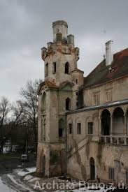 Břeclavský hrad byl založen knížetem břetislavem i. Breclav Zamek Hrad Archaia Brno O P S