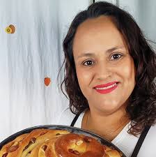 Bolo Gelado de Abacaxi com Coco, já marca a Pessoa que vai fazer essa  Delícia pra Você!