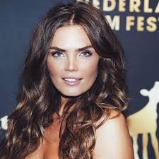 Kim feenstra is one of holland's top models. 248 Vind Ik Leuks 6 Reacties Kim Feenstra Official Fanpage Kimfeenstra Op Instagram Pretty As Always Haar Model Tops