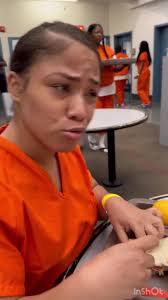 Crystal & Arnesha Confrontation with Latinas at Chow Call