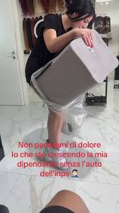 Crescita e Resilienza: La Vita Senza Supporto