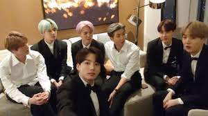 Play 15.1m like 456m comment 286k Army Literally Crash V Live App Waiting For Bts S Live Following Their Grammy Night Jazminemedia