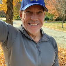 AI KU Basketball Snow Sculpture ❄️❄️🔴🔵