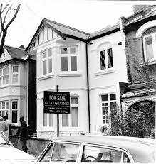Couple who now live in the two. We Bought Dennis Nilsen S Murder Home Where Serial Killer Stashed 12 Bodies Under Floor And For A Cut Price