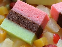 Sos kastard dibuat dengan susu dan tepung kastard. Resipi Puding Buih The Yunfila