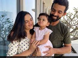 Jun 17, 2021 · ajinkya rahane is a vital cog for the indian team ahead of the world test championship final (wtc) and england series. Ajinkya Rahane Gets Grand Welcome As He Returns Home After Winning Border Gavaskar Trophy Watch Cricket News