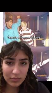 Exploring the Complex Relationships in Skins Generation 1