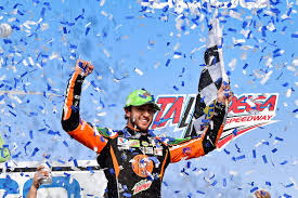 Geico 500 is very interesting race of nascar series. Nascar Chase Elliott Wins Talladega Race As Chaos Erupts On Last Lap
