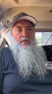 Out here for the HTP Chrissy party and surprised Steve Carkeet with this  awesome Chrissy pressie from the master Dave Reid 😅😳🥹 absolute  legends... #carculture10ess