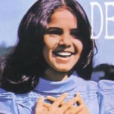 Artistas começados com a letra D