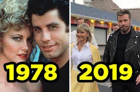 Hoge kwaliteit, snelle levering en gratis verzending. John Travolta And Olivia Newton John Dressed Up As Danny And Sandy For The First Time In 40 Years And I Ve Got Chills They Re Multiplying