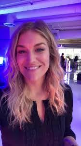 Ashley Loren's Instagram, Twitter & Facebook