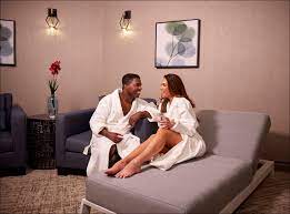 Sensual couples massage vegas
