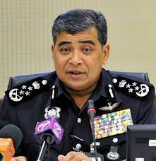 Ydh kpn tan sri dato' sri khalid abu bakar (lahir 5 september 1957) ialah bekas ketua polis negara malaysia yang ke 10. Igp Former Sb Deputy Director Will Be Served With Show Cause Letter