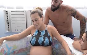 Maíra charken is on facebook. Maira Charken Libera Video Mostrando Seu Parto Duplo O Fuxico