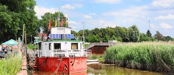 W e d e l touch of europe. Willkommen Auf Dem Theaterschiff Batavia In Wedel Hamburg