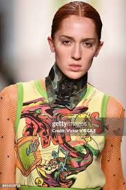 2,472 Jeremy Scott Spring 2018 Stock Photos, High-Res Pictures, and Images 