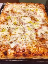 Pizza Al Trancio Fatta In Casa La Ricetta Perfetta Dissapore Ricette Ricette Pasta Per Pizza Pizza