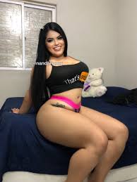 Nanda breaking her ass and taking it up her ass - XNXX.COM