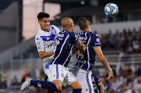 Won two, godoy cruz res. Godoy Cruz Sorprendio A Velez En Liniers El Litoral Noticias Santa Fe Argentina Ellitoral Com