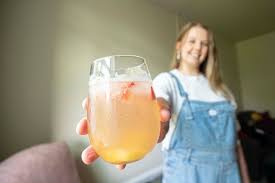 New takes on tipples - Winnipeg Free Press