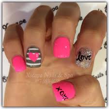 I Love The Nails They Are So Cute And I Love The Colors Nail Designs Valentines Nails Valentine S Day Nail Designs