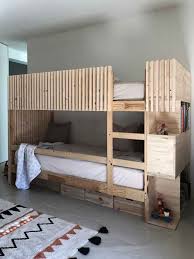 Diy Ein Stockbett Aus Holz Einfach Selber Machen Diy Kinderbett Stockbett Bett Kinderzimmer