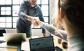 Voici les principaux métiers que vous pourrez exercer après votre bts muc : Faire Un Bts Management Commercial Operationnel Mco Ex Muc Temoignages D Etudiants