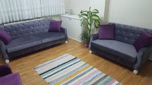 Her türlü klasik ve modern koltuklarınızı son sistemle tamir ve yüz değişimi, cila işlerini itina ile yapmaktayız. Eski Koltuk Yenileme Fiyatlari