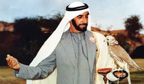 الشيخ خليفة بن زايد آل نهيان الحاكم الحالي لدولة الإمارات العربية المتحدة. Ø²Ø§ÙŠØ¯ Ø­Ø§Ù…ÙŠ Ø§Ù„ØªØ±Ø§Ø« ÙˆØ§Ù„Ø«Ù‚Ø§ÙØ© Ø¯Ø¨ÙŠ Ø¨ÙˆØ³Øª
