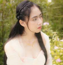 𝑺𝒘𝒆𝒆𝒕𝒚 𝑫𝒓𝒂𝒎𝒂 𝑯𝒍𝒂𝒊𝒏𝒈 𝑳𝒂𝒚