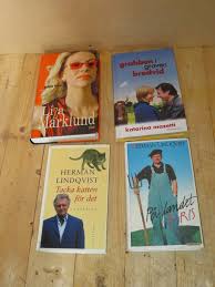 4 olika böcker, bl.a. 2 av dem från Herman Lind..