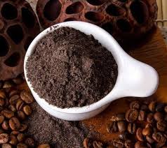 The caffeine in coffee helps stimulate and promote healthy circulation (blood flow), which in turn can help reduce the appearance of cellulite, scarring, and eczema. How To Make A Homemade Coffee Scrub 6 Steps