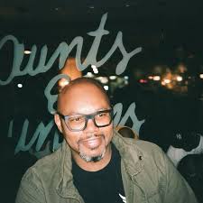 Chris Williams (@chrisfactor) • Instagram photos and videos