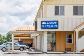 Stretch out and enjoy the beautiful days. America S Best Value Inn The City Of Litchfield