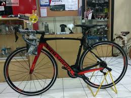 New Polygon Strattos S7 Carbon 11speed Shimano 105 Velg Rim Sudah Tubeless Ready Frame Carbon Di2 Shimano Drivertrain Ready Ajiib Handlebar Bicycle Tire
