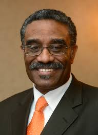 With developers' money, Rilling far ahead of challengers in fundraising