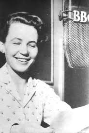 Globalement france inter est une radio tout public complète et moins commerciale que les rtl ou autres mais par rapport vos présentateurs et chroniqueurs ,doivent ils parler comme des chartiers pour plaire à un certain public ou est ce parce qu'ils n'ont pas le temps. Chroniqueur Media Wikipedia