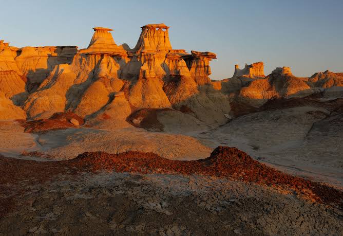 The Bisti Badlands: Walking a 75-Million-Year-Old Delta