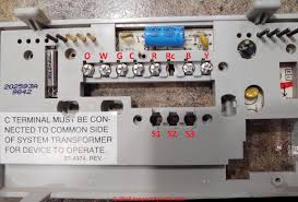 I have a trane xe1000 heat pump which had been working fine for many years until i blew my thermostat up a little while ago. How Wire A Honeywell Room Thermostat Honeywell Thermostat Wiring Connection Tables Hook Up Procedures For Honeywell Brand Heating Heat Pump Or Air Conditioning Thermostats