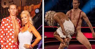 Frank løke ретвитнул(а) dwayne johnson. Frank Loke Har Na Danset For Siste Gang I Skal Vi Danse Dette Er Hans Egne Ord Onlinenytt